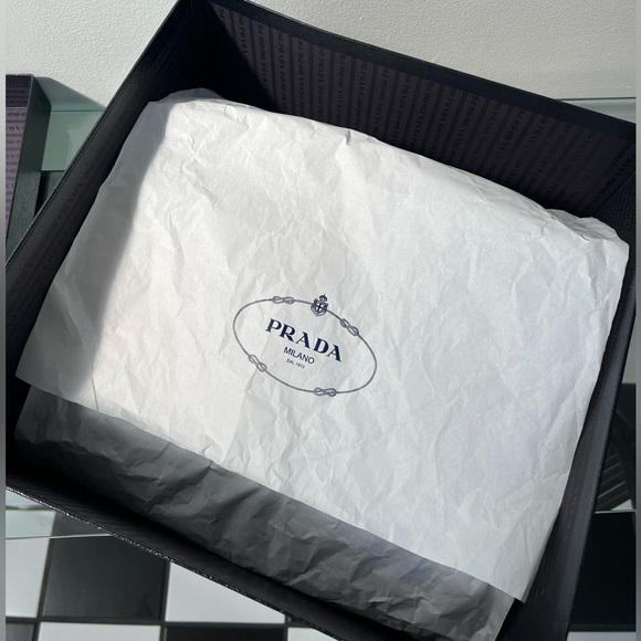 Prada Re-Nylon Bucket Safari Hat - Picture 14 of 14